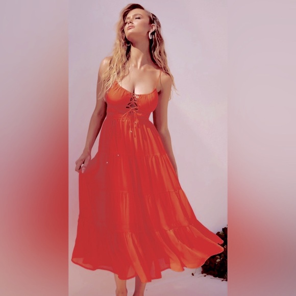 Sage+Paige Lace Up Bodice Changing Focus Tiered Midi Dress in Tangerine Chiffon - Picture 1 of 9